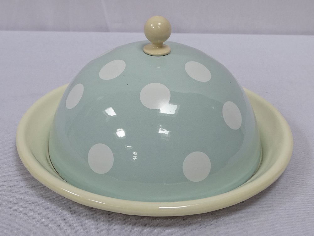 G1620 Round Nostalgia Butter Dish, Butter Dish Enamel Spots Pastel